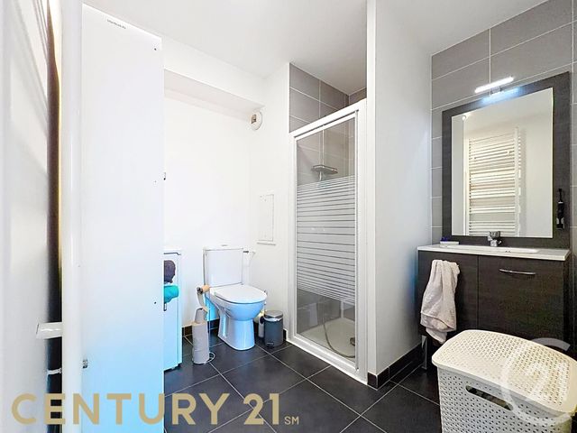 Appartement F2 à vendre - 2 pièces - 39.0 m2 - SATHONAY CAMP - 69 - RHONE-ALPES - Century 21 Agence Du Camp