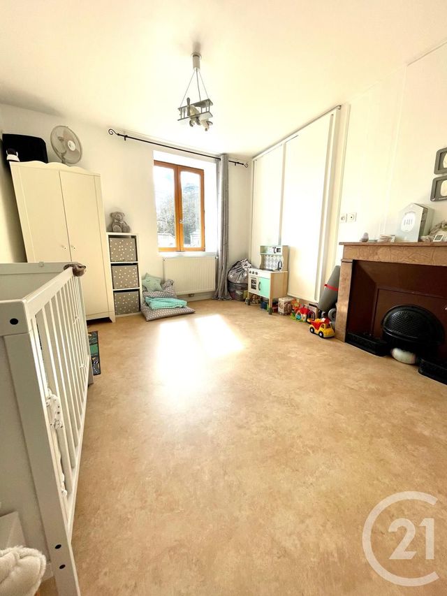 Afficher la photo en grand Appartement T3 à vendre - 3 pièces - 71.04 m2 - COLLONGES AU MONT D OR - 69 - RHONE-ALPES - Century 21 Agence Du Camp