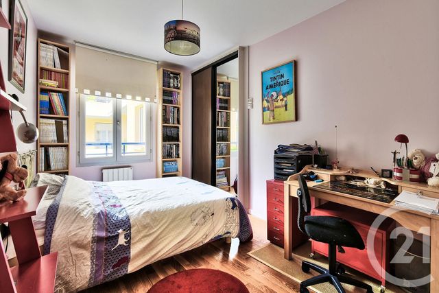 Appartement F3 à vendre - 3 pièces - 69.6 m2 - SATHONAY VILLAGE - 69 - RHONE-ALPES - Century 21 Agence Du Camp Appartement F3 à vendre - 3 pièces - 69.6 m2 - SATHONAY VILLAGE - 69 - RHONE-ALPES - Century 21 Agence Du Camp