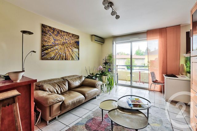 Appartement F3 à vendre - 3 pièces - 69.6 m2 - SATHONAY VILLAGE - 69 - RHONE-ALPES - Century 21 Agence Du Camp Appartement F3 à vendre - 3 pièces - 69.6 m2 - SATHONAY VILLAGE - 69 - RHONE-ALPES - Century 21 Agence Du Camp