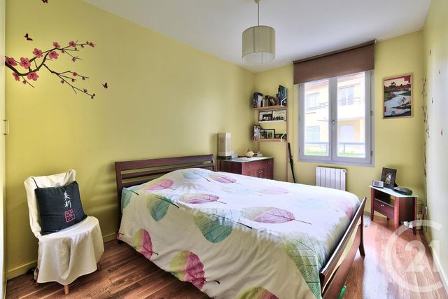 Appartement F3 à vendre - 3 pièces - 69.6 m2 - SATHONAY VILLAGE - 69 - RHONE-ALPES - Century 21 Agence Du Camp Appartement F3 à vendre - 3 pièces - 69.6 m2 - SATHONAY VILLAGE - 69 - RHONE-ALPES - Century 21 Agence Du Camp