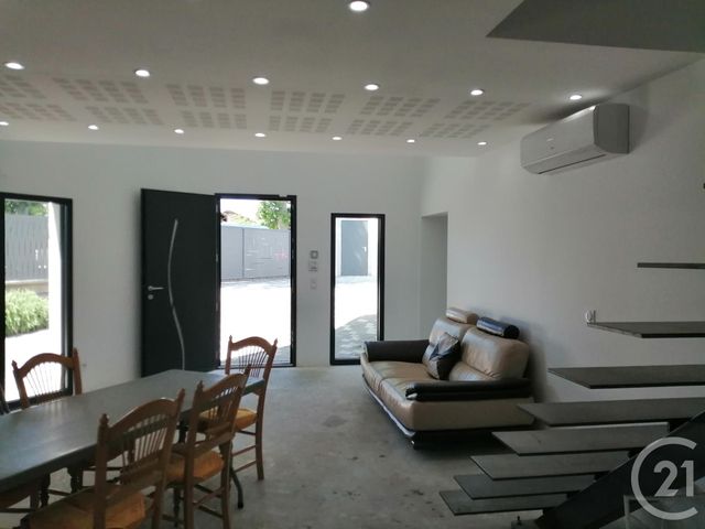 Afficher la photo en grand maison à vendre - 6 pièces - 160.0 m2 - RILLIEUX LA PAPE - 69 - RHONE-ALPES - Century 21 Agence Du Camp