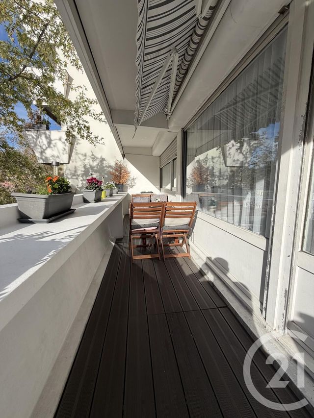 Appartement T4 à vendre - 4 pièces - 80.0 m2 - VILLEURBANNE - 69 - RHONE-ALPES - Century 21 Agence Du Camp