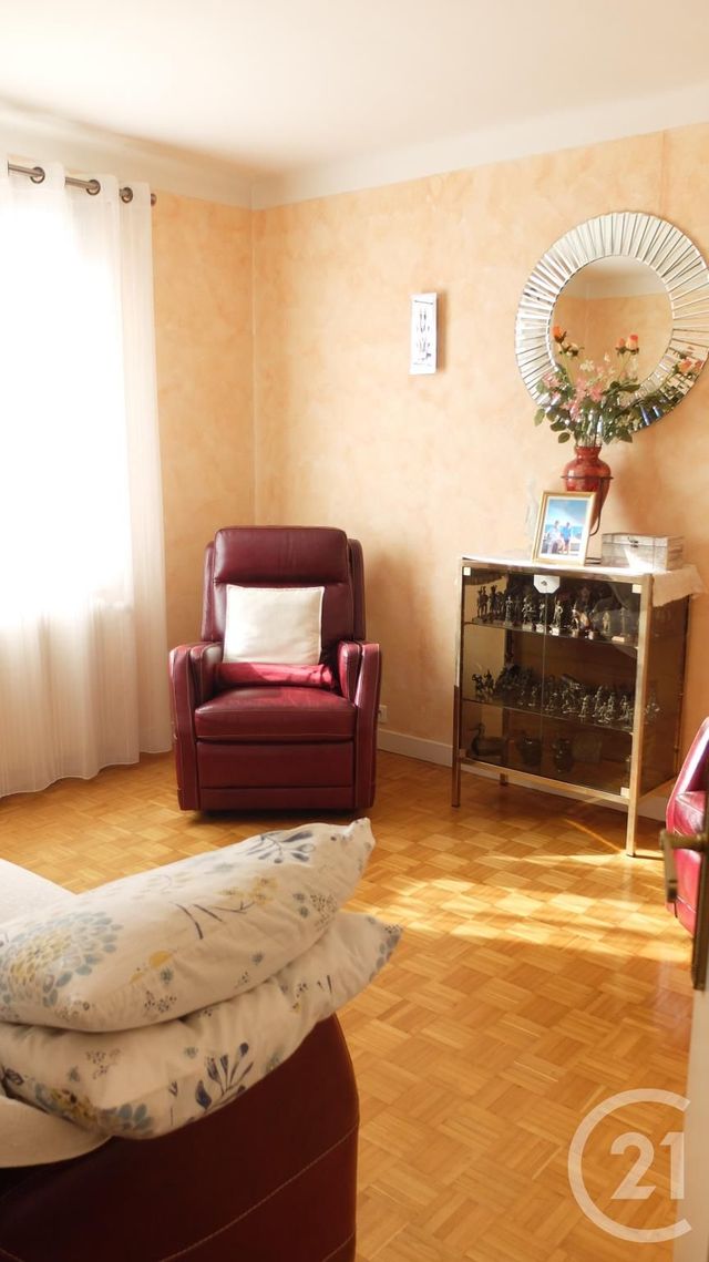 maison à vendre - 6 pièces - 160.0 m2 - RILLIEUX LA PAPE - 69 - RHONE-ALPES - Century 21 Agence Du Camp