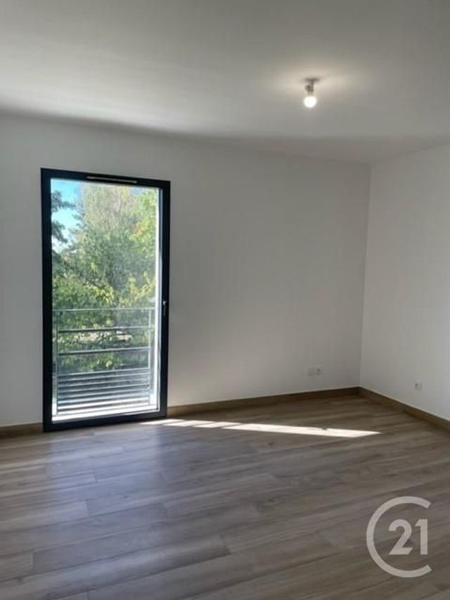 maison à louer - 5 pièces - 146.0 m2 - ST CYR AU MONT D OR - 69 - RHONE-ALPES - Century 21 Agence Du Camp