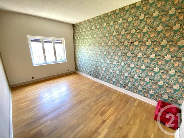 Afficher la photo en grand maison à vendre - 7 pièces - 129.16 m2 - RILLIEUX LA PAPE - 69 - RHONE-ALPES - Century 21 Agence Du Camp