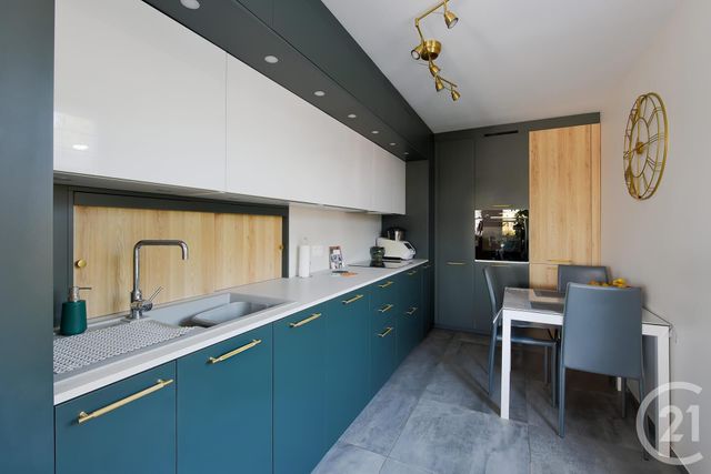 Appartement Duplex à vendre - 5 pièces - 96.0 m2 - NEUVILLE SUR SAONE - 69 - RHONE-ALPES - Century 21 Agence Du Camp