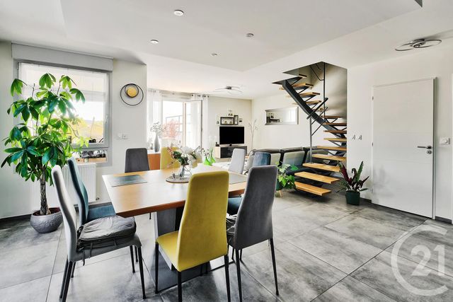 Appartement Duplex à vendre - 5 pièces - 96.0 m2 - NEUVILLE SUR SAONE - 69 - RHONE-ALPES - Century 21 Agence Du Camp