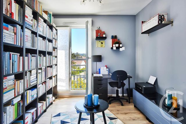 Appartement Duplex à vendre - 5 pièces - 96.0 m2 - NEUVILLE SUR SAONE - 69 - RHONE-ALPES - Century 21 Agence Du Camp