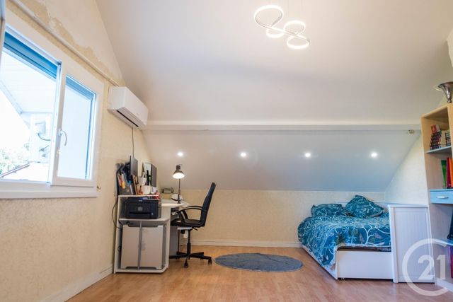 maison à vendre - 5 pièces - 169.5 m2 - SATHONAY CAMP - 69 - RHONE-ALPES - Century 21 Agence Du Camp