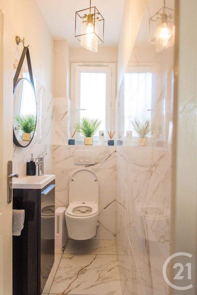 maison à vendre - 5 pièces - 169.5 m2 - SATHONAY CAMP - 69 - RHONE-ALPES - Century 21 Agence Du Camp