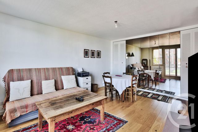 Appartement T2 à vendre - 2 pièces - 46.49 m2 - SATHONAY CAMP - 69 - RHONE-ALPES - Century 21 Agence Du Camp