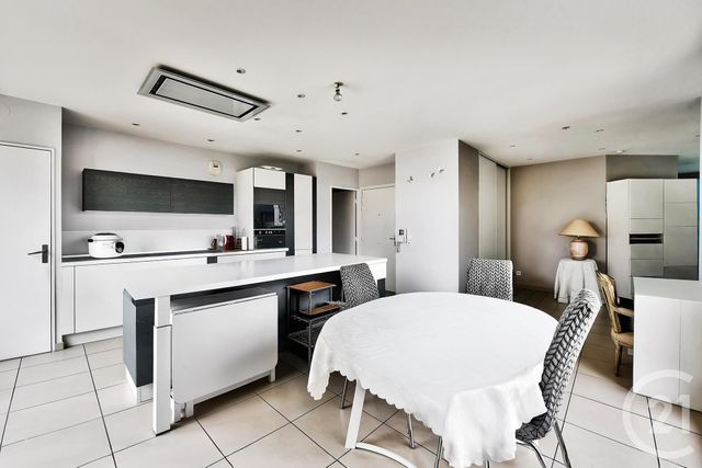 Appartement F4 à vendre - 4 pièces - 116.0 m2 - ST MAURICE DE BEYNOST - 01 - RHONE-ALPES - Century 21 Agence Du Camp