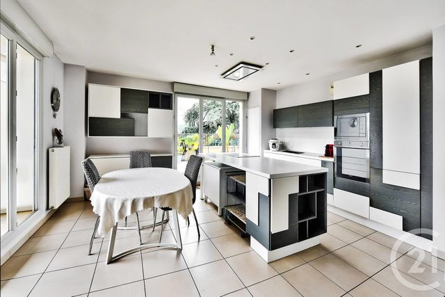 Appartement F4 à vendre - 4 pièces - 116.0 m2 - ST MAURICE DE BEYNOST - 01 - RHONE-ALPES - Century 21 Agence Du Camp