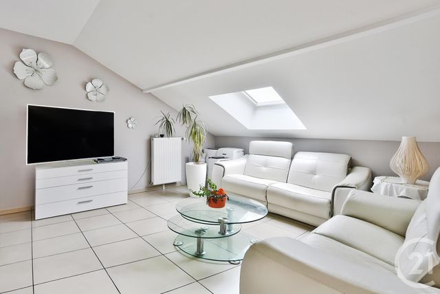 Appartement F4 à vendre - 4 pièces - 116.0 m2 - ST MAURICE DE BEYNOST - 01 - RHONE-ALPES - Century 21 Agence Du Camp