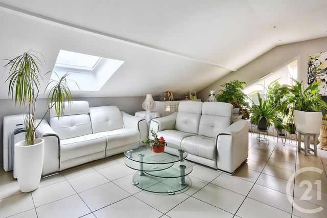 Appartement F4 à vendre - 4 pièces - 116.0 m2 - ST MAURICE DE BEYNOST - 01 - RHONE-ALPES - Century 21 Agence Du Camp