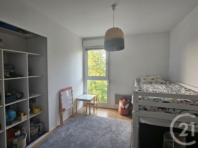 Appartement F4 à vendre - 4 pièces - 84.06 m2 - SATHONAY CAMP - 69 - RHONE-ALPES - Century 21 Agence Du Camp