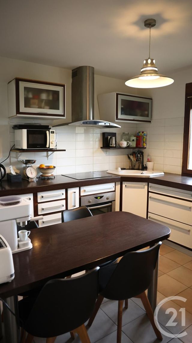 maison à vendre - 6 pièces - 140.0 m2 - RILLIEUX LA PAPE - 69 - RHONE-ALPES - Century 21 Agence Du Camp