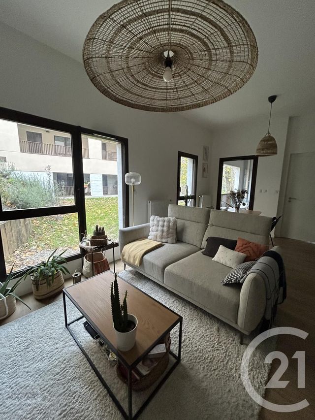 Appartement F2 à louer - 2 pièces - 45.0 m2 - LYON - 69005 - RHONE-ALPES - Century 21 Agence Du Camp