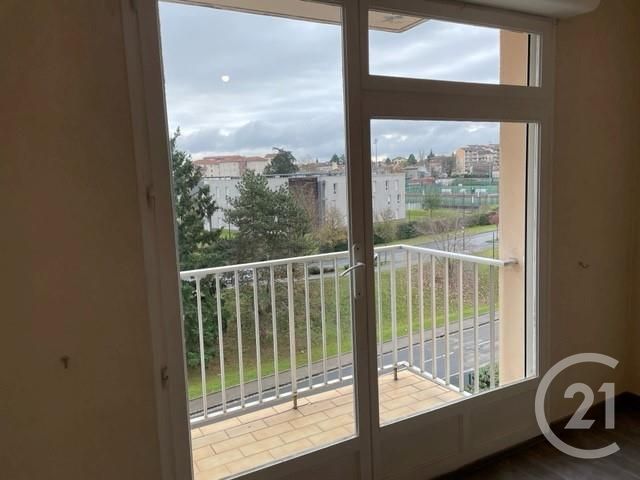 Appartement F3 à louer - 3 pièces - 60.0 m2 - FONTAINES SUR SAONE - 69 - RHONE-ALPES - Century 21 Agence Du Camp