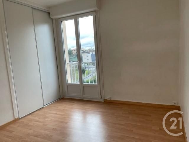 Appartement F3 à louer - 3 pièces - 60.0 m2 - FONTAINES SUR SAONE - 69 - RHONE-ALPES - Century 21 Agence Du Camp