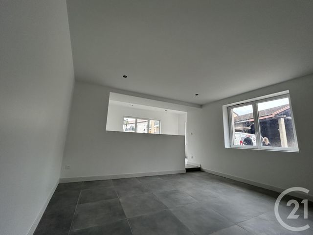 maison à vendre - 6 pièces - 129.0 m2 - RILLIEUX LA PAPE - 69 - RHONE-ALPES - Century 21 Agence Du Camp