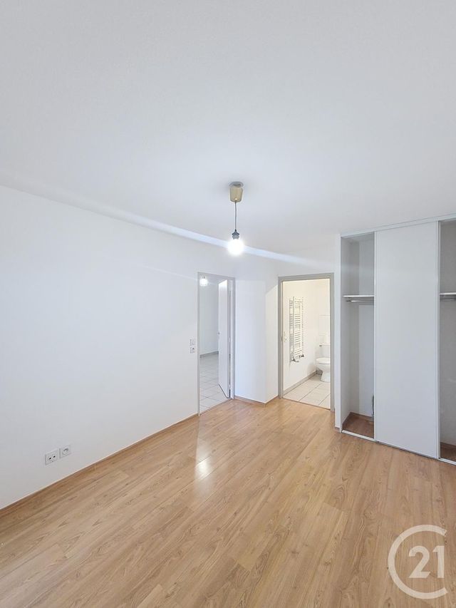 Appartement F2 à louer - 2 pièces - 39.25 m2 - VENISSIEUX - 69 - RHONE-ALPES - Century 21 Agence Du Camp