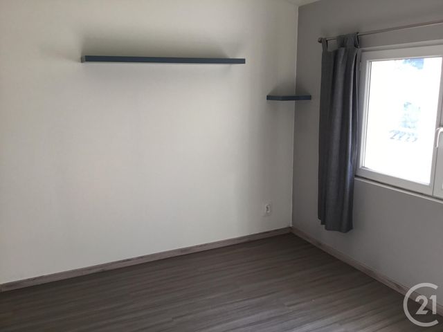 maison à louer - 3 pièces - 80.0 m2 - MIRIBEL - 01 - RHONE-ALPES - Century 21 Agence Du Camp