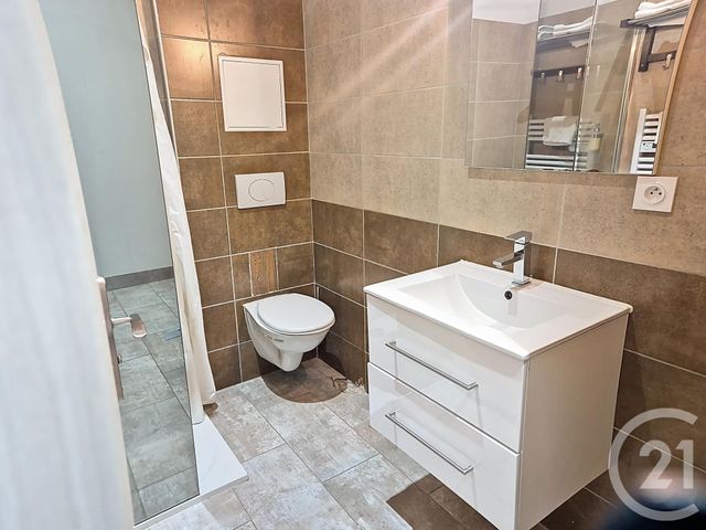 Appartement F2 à vendre - 2 pièces - 44.0 m2 - SATHONAY CAMP - 69 - RHONE-ALPES - Century 21 Agence Du Camp