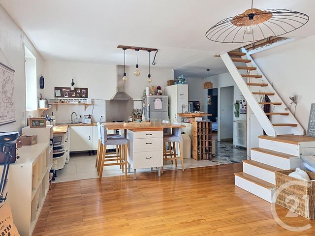 Appartement F4 à vendre - 4 pièces - 120.0 m2 - SATHONAY CAMP - 69 - RHONE-ALPES - Century 21 Agence Du Camp