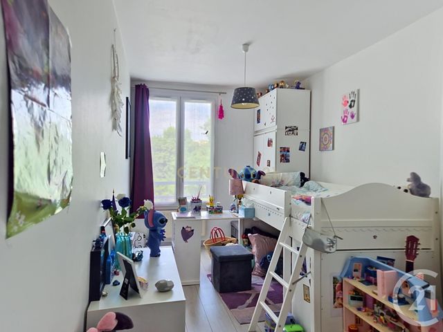 Appartement Duplex à vendre - 4 pièces - 84.0 m2 - SATHONAY CAMP - 69 - RHONE-ALPES - Century 21 Agence Du Camp