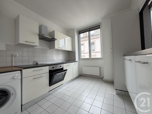 Appartement T1 à vendre - 1 pièce - 40.4 m2 - LYON - 69006 - RHONE-ALPES - Century 21 Agence Du Camp