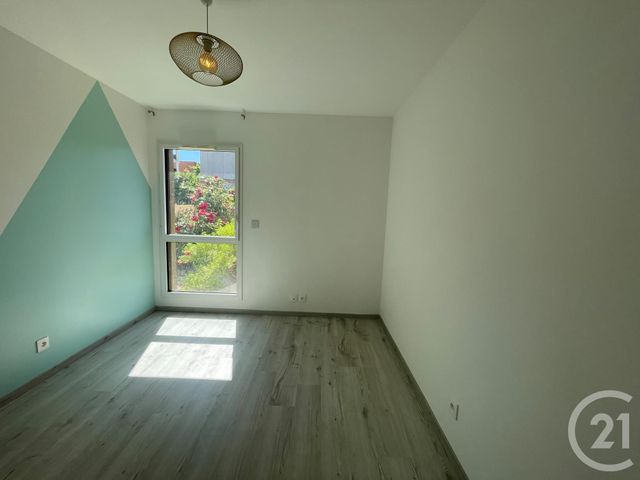 Appartement F3 à louer - 3 pièces - 62.3 m2 - SATHONAY CAMP - 69 - RHONE-ALPES - Century 21 Agence Du Camp