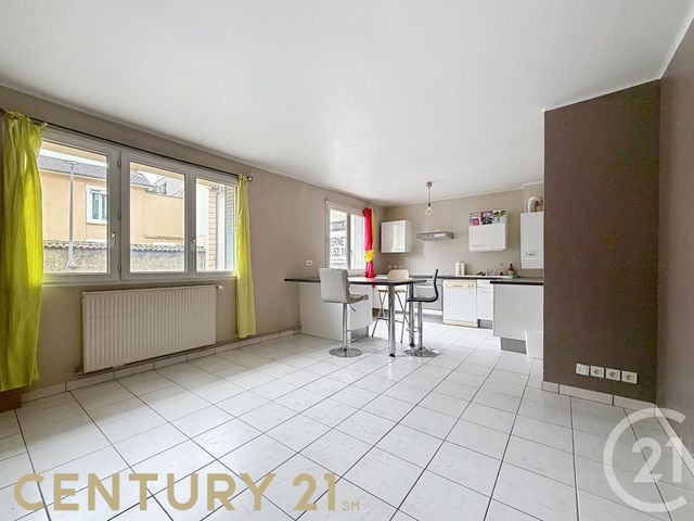 Appartement T3 à vendre - 3 pièces - 55.8 m2 - CALUIRE ET CUIRE - 69 - RHONE-ALPES - Century 21 Agence Du Camp