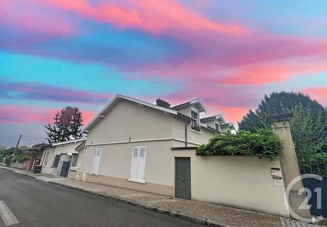 Appartement F2 à vendre - 2 pièces - 49.0 m2 - SATHONAY CAMP - 69 - RHONE-ALPES - Century 21 Agence Du Camp