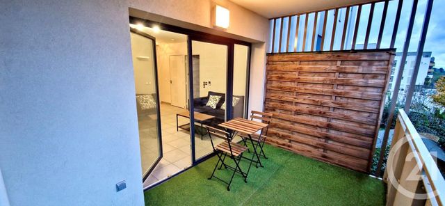 Appartement F2 à louer - 2 pièces - 43.0 m2 - SATHONAY CAMP - 69 - RHONE-ALPES - Century 21 Agence Du Camp