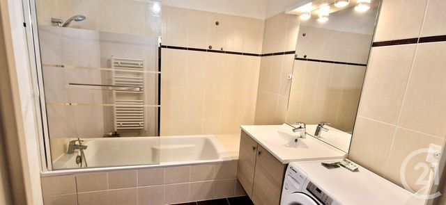 Appartement F2 à louer - 2 pièces - 43.0 m2 - SATHONAY CAMP - 69 - RHONE-ALPES - Century 21 Agence Du Camp
