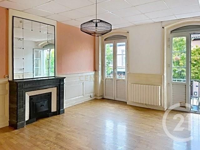 Appartement T5 à louer SATHONAY CAMP